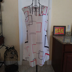 Babette Pleated Dress w/Mid-Century Style Print